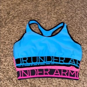 2 sports bras
